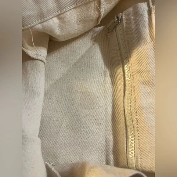 PAIGE Large Logo Natural Color Canvas Tote Inside Zip Pocket Travel Beach Shop - Picture 4 of 5